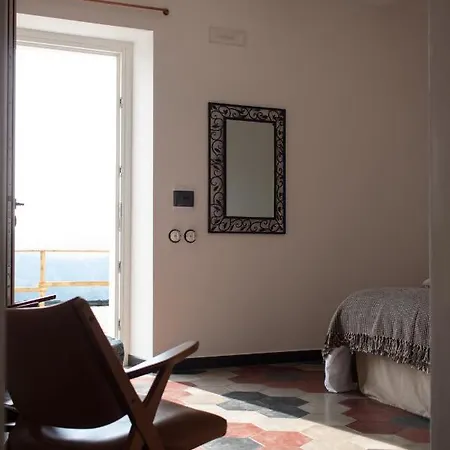 Гостевой дом Mermaid N 16/a 3*