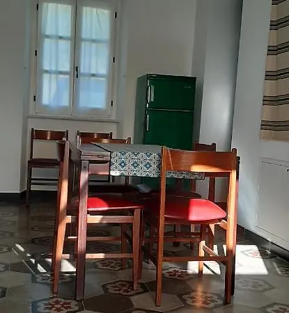 Mermaid N 16/a Гостевой дом Треизо