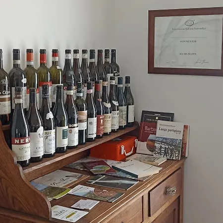 Mermaid N 16/a Affittacamere Treiso