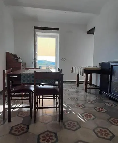 Mermaid N 16/a בית הארחה